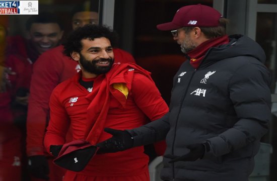 Premier League updates: Mohammed Salah pictured with a huge grin as Liverpool star returns to training after injury