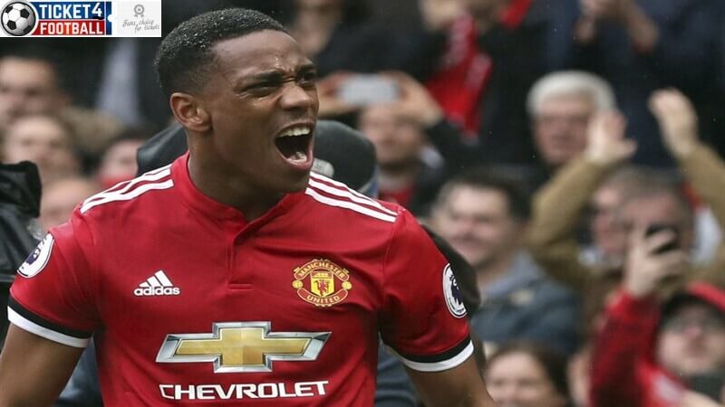 Premier League: Manchester United to beat Real Madrid to world-class star, Roma bid rejected